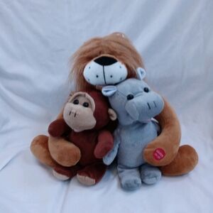 NWT 1995 Chantilly Lane Jungle Trio Plush – Sings & Works, Lion Sleeps Tonight
